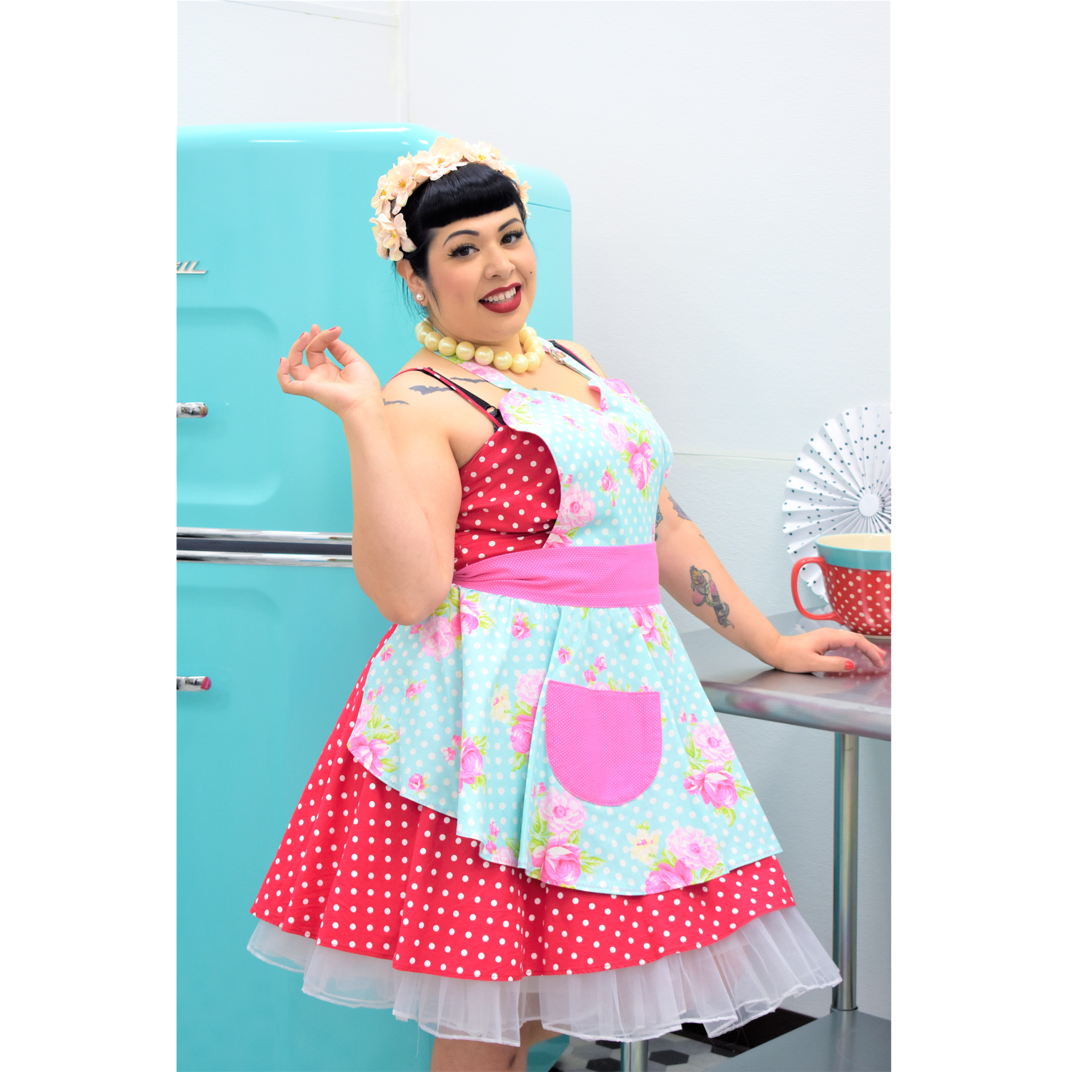 美品★Ameri ブラウス APRON LADY BLOUSE Ameri（アメリ）の「EMBROIDERY APRON BLOUSE（シャツ/ブラウス